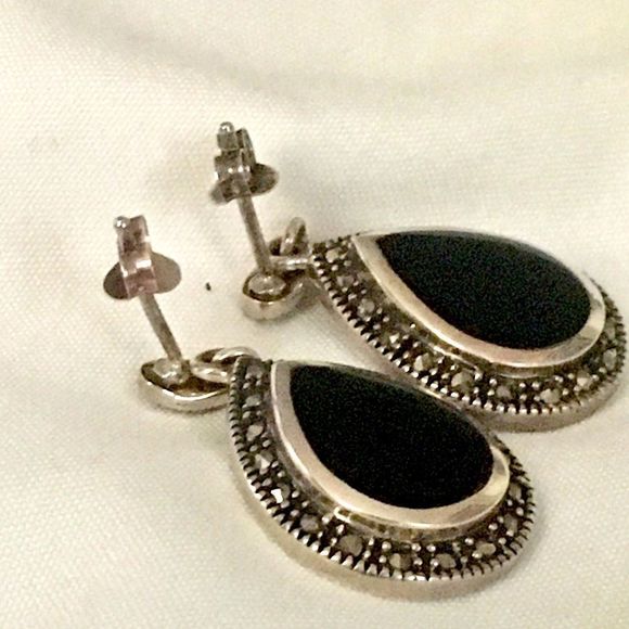 Vintage Onyx Marcasite Sterling Silver Tear Drop Shaped Earrings - Picture 4 of 8